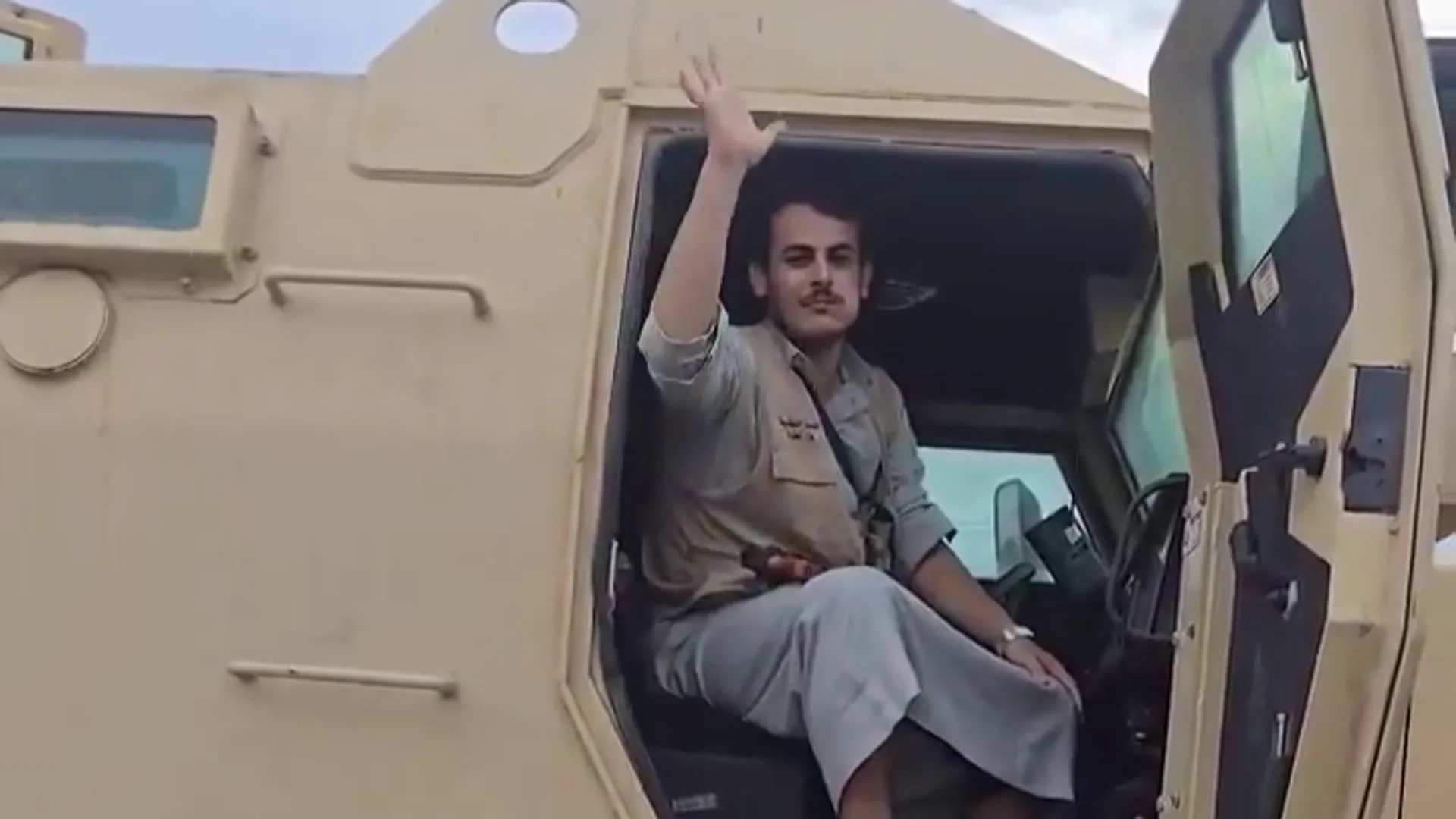 Yemen'deki Husiler Kızıldeniz'deki stratejik Mayun Adası'nı ele geçirdi