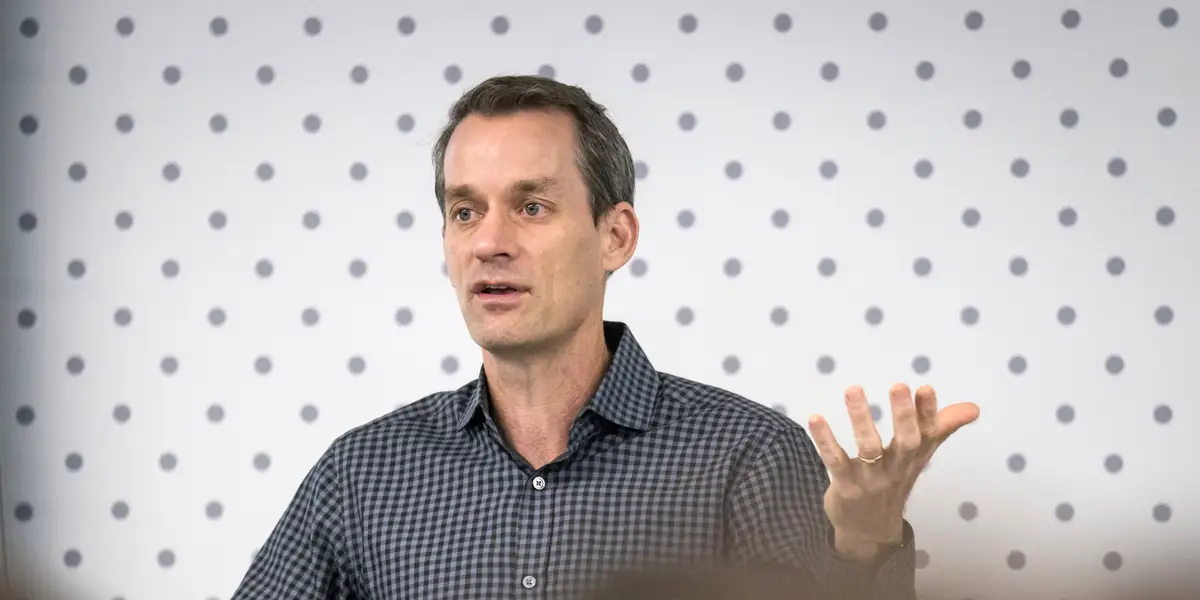 Eski Google baş bilim insanı Jeff Dean, yeni yapay zeka girişimi için 50 milyar dolarlık değerlemeyle yeniden yatırım arıyor