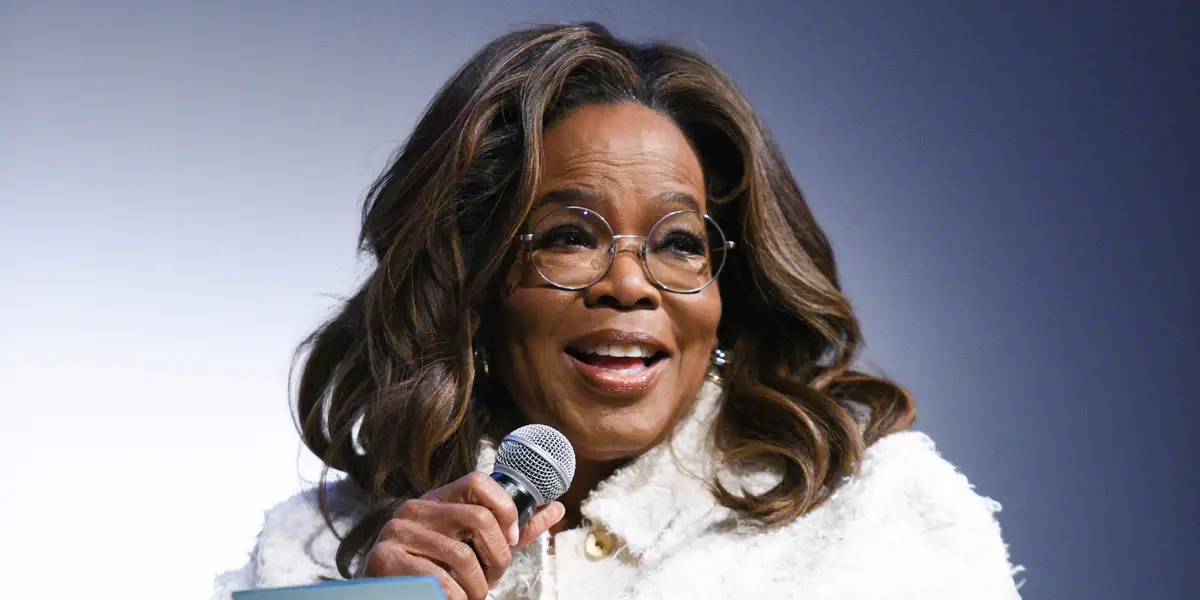 Oprah Winfrey, insanları memnun etme isteğinin kendisini yanlış bir kariyer kararına sürüklediğini söyledi