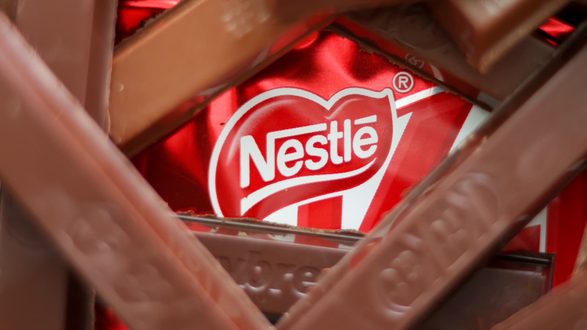 Kremlin Batılı varlıklar üzerindeki kontrolünü sıkılaştırırken Putin Nestle'nin Rusya'daki işini hedef aldı