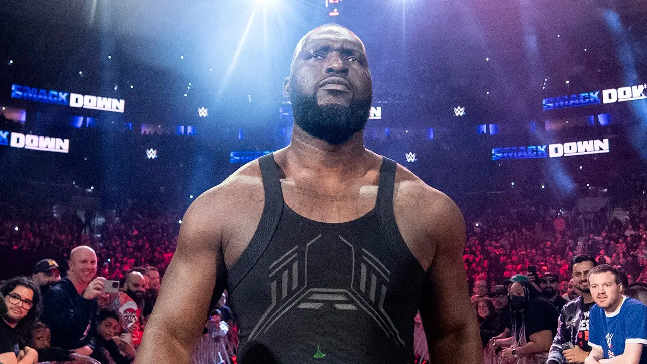 WWE devi Omos, AAA macerasını anlattı ve Triplemania 34'te Rey Mysterio'ya meydan okudu