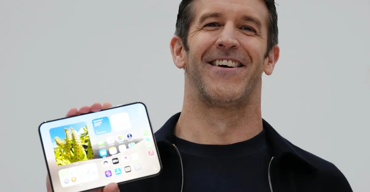 Apple, iPhone Duo'nun kopyalarına değindi