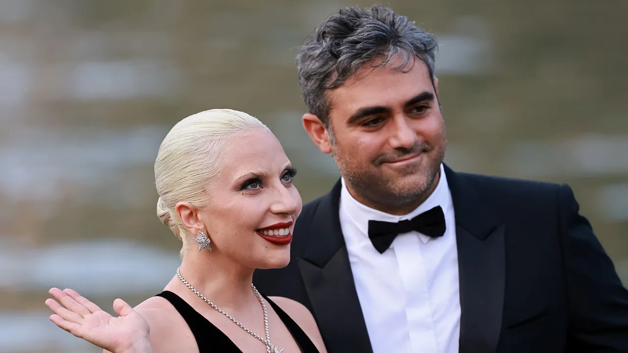 Canavar Anne! Lady Gaga'nın İlk Çocuğunu Dünyaya Getirdiği Bildirildi