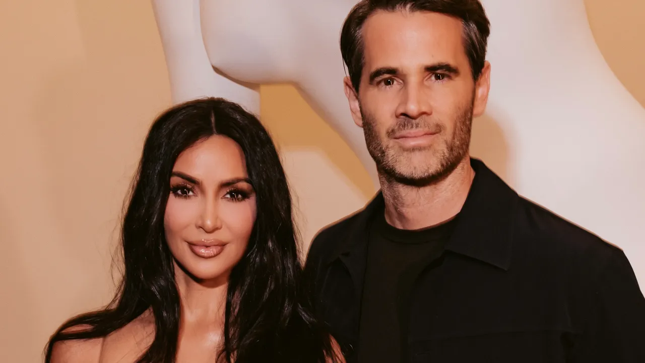 “Skims Dünyasına Kendinizi Bırakın”: Kim Kardashian ve Jens Grede Küresel Büyümeyi Anlatıyor